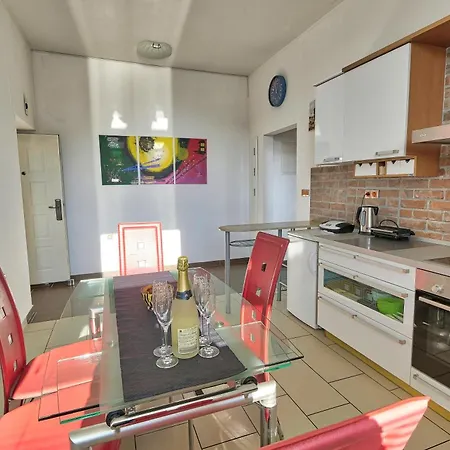 Apartment Ken Near Terme Paradiso